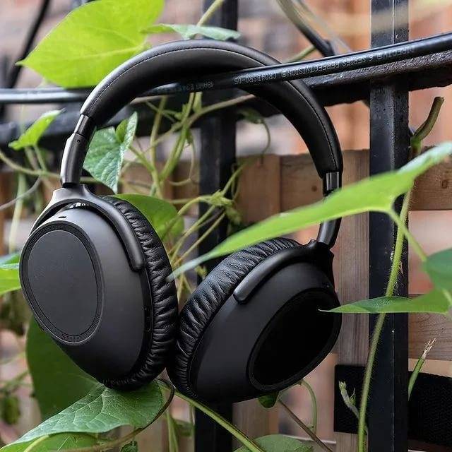 Sennheiser px 360: полноценное звучание дома и на улице | headphone-review.ru все о наушниках: обзоры, тестирование и отзывы