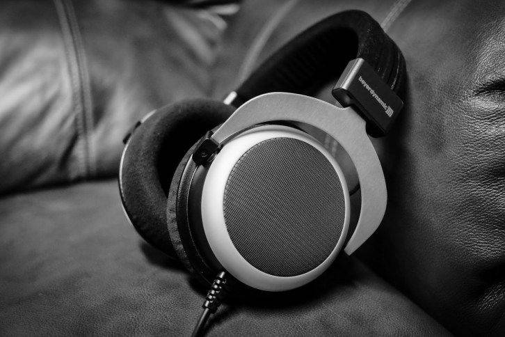 Beyerdynamic t1 (2016) vs beyerdynamic t90: в чем разница?