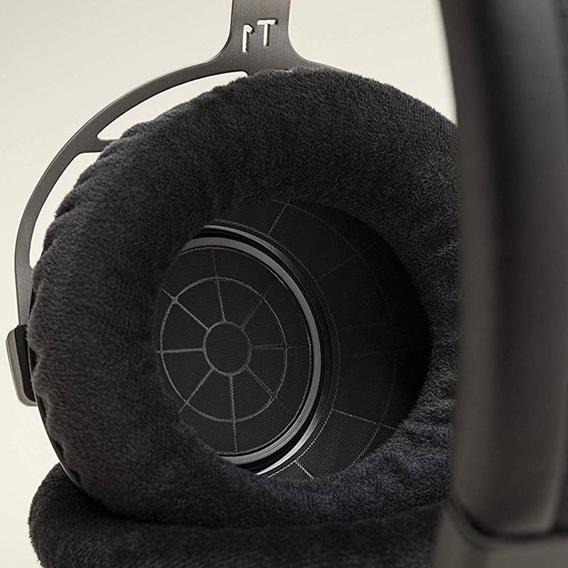 Beyerdynamic t51p: мобильный звук для аудиофилов | headphone-review.ru все о наушниках: обзоры, тестирование и отзывы