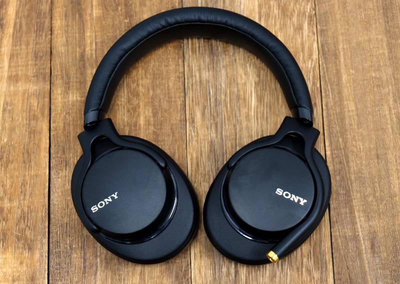Sony mdr-1am2 vs sony mdr 7506: в чем разница?