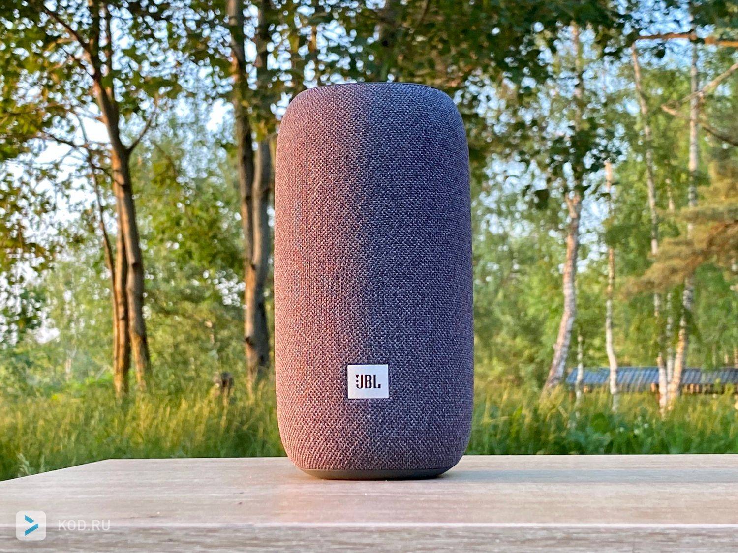 Обзор jbl. JBL Harman колонка с Алисой. JBL link Portable с Алисой. Колонка JBL С Алисой цвета. Умная колонка JBL link Portable Blue.