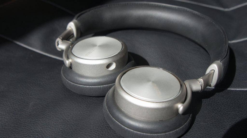 Meizu hd50: металлические и стильные накладные наушники с приятным звучанием | headphone-review.ru все о наушниках: обзоры, тестирование и отзывы