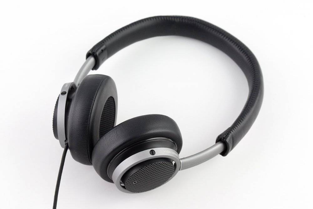 Philips fidelio m1bt vs wyze anc headphones: в чем разница?