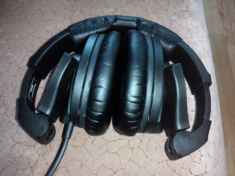 Sennheiser hd 280 pro: музыкальный хирургический инструмент | headphone-review.ru все о наушниках: обзоры, тестирование и отзывы
