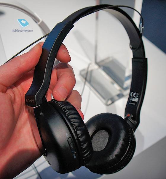 Sony dr-btn200 — хороший инструмент на каждый день | headphone-review.ru все о наушниках: обзоры, тестирование и отзывы