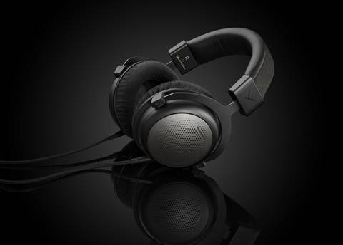 Beyerdynamic t51p: мобильный звук для аудиофилов | headphone-review.ru все о наушниках: обзоры, тестирование и отзывы