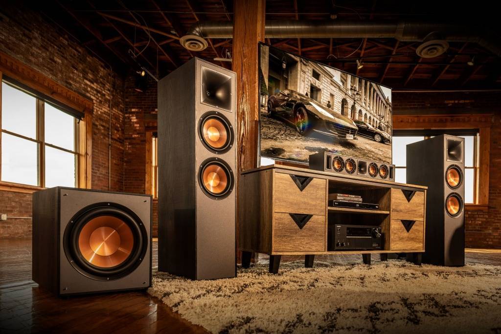 Могучая акустика дома — «за» и «против»