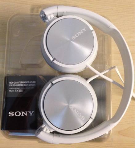 Sony mdr zx300 vs sony mdr-zx310ap: в чем разница?