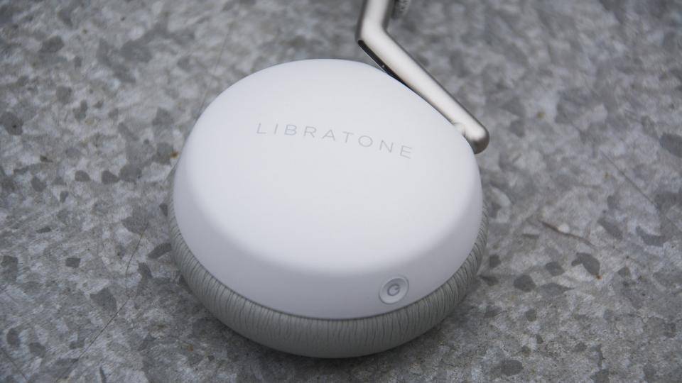 Libratone q adapt in-ear vs soul electronics jet