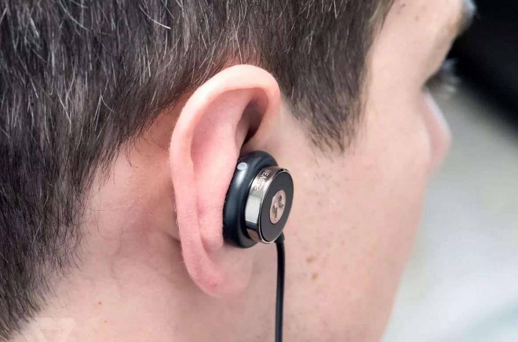 Вредны ли наушники и как они влияют на слух человека