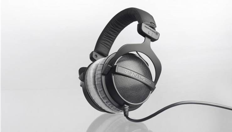 Beyerdynamic dt 770 pro 
 headphones review